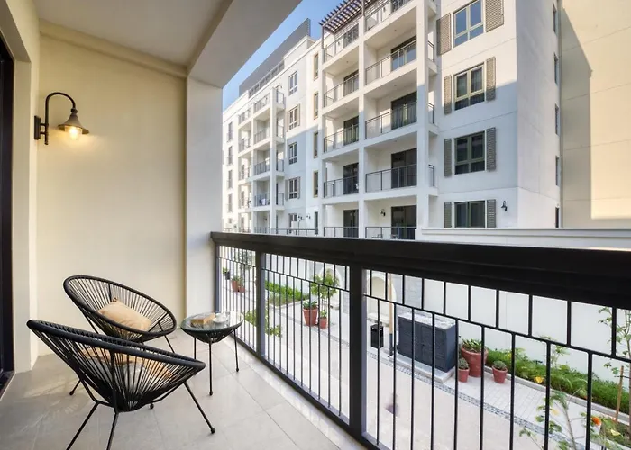 Spacious 2Br Flat, La Rive 2